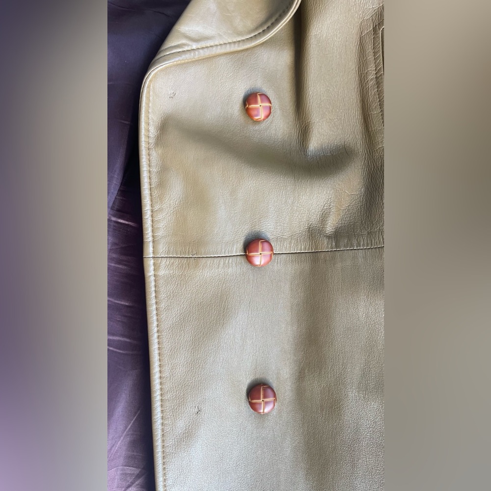 COPY - Vintage Stall Leather Trench Coat - Picture 15 of 16